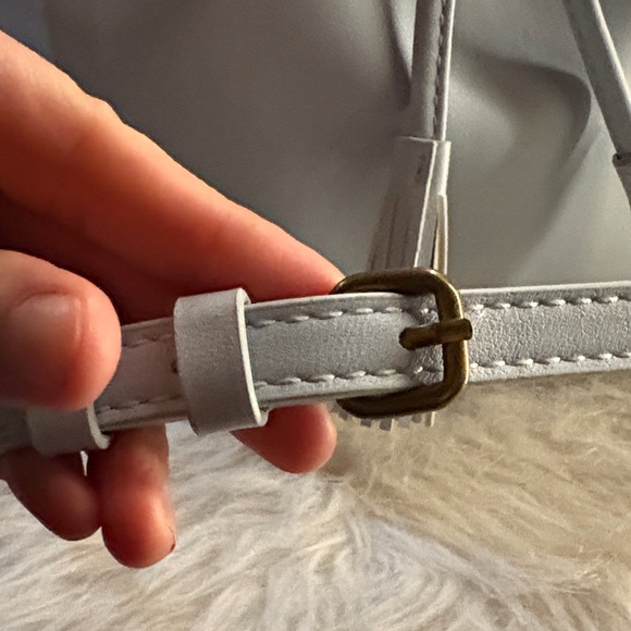 Elegant Baby blue J Crew Bucket Bag - Picture 2 of 6